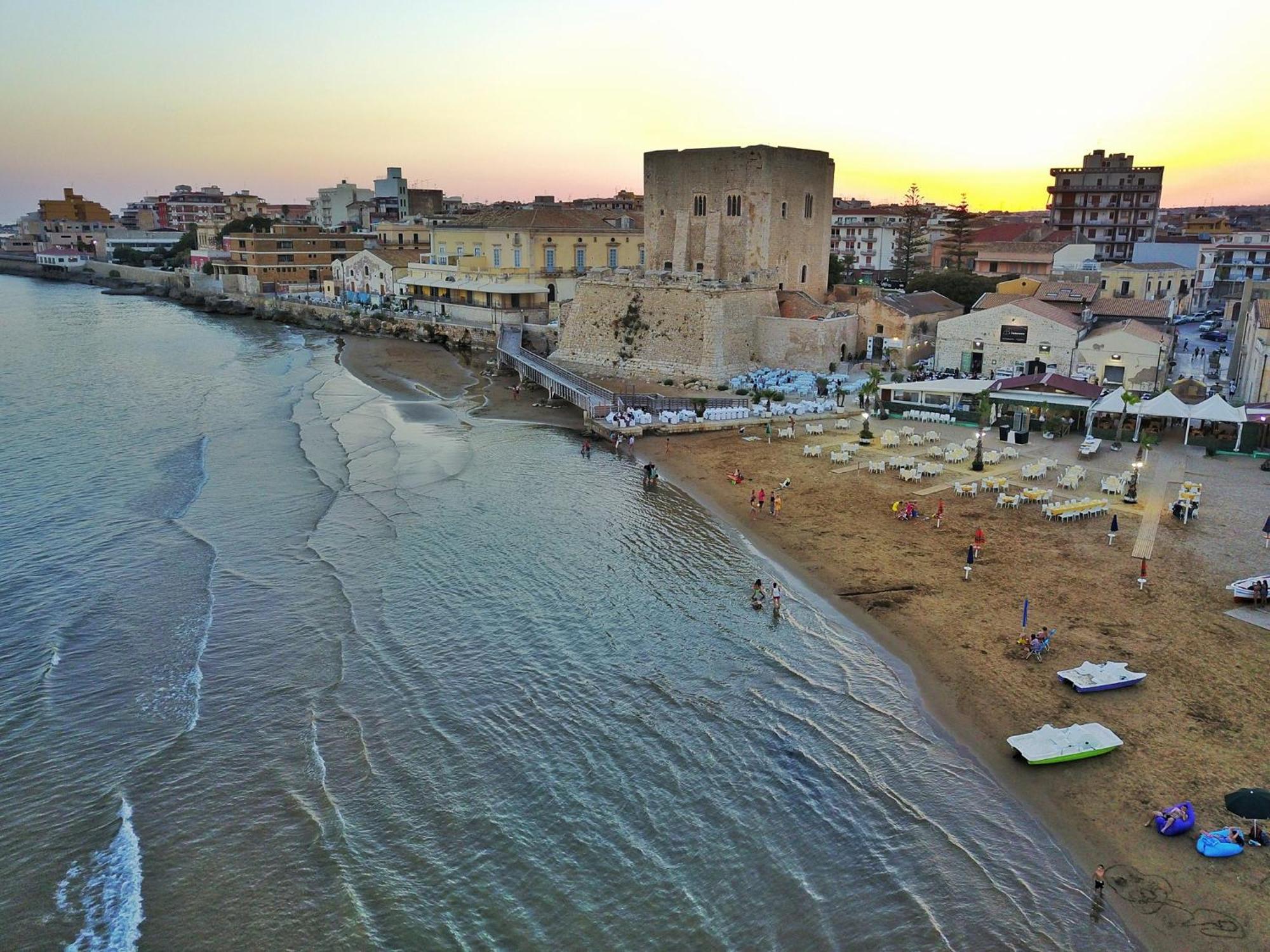 Appartamento Montenero Pozzallo Exteriör bild